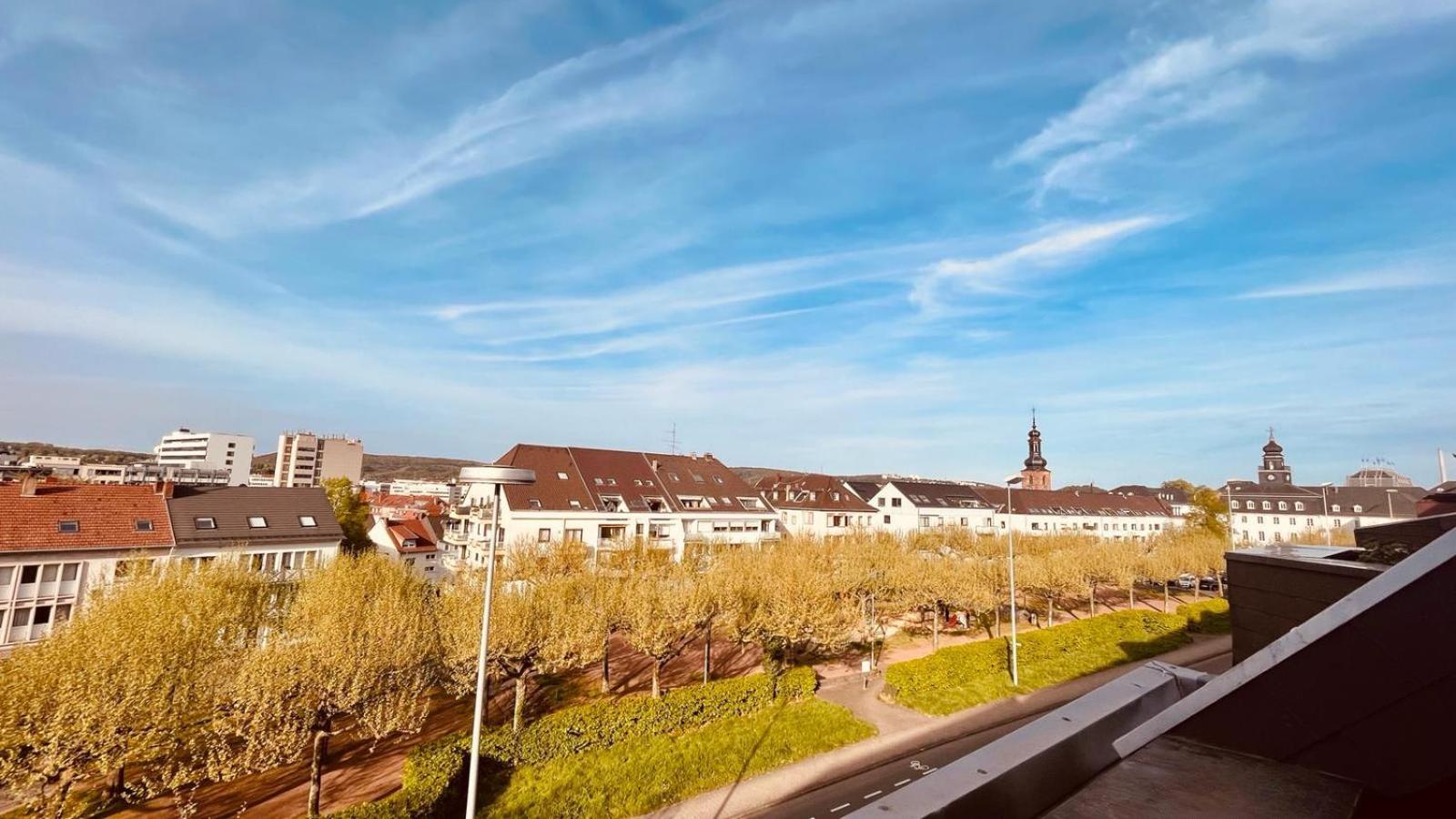 Apartment Am Schloss - Air Saarbrücken Eksteriør bilde