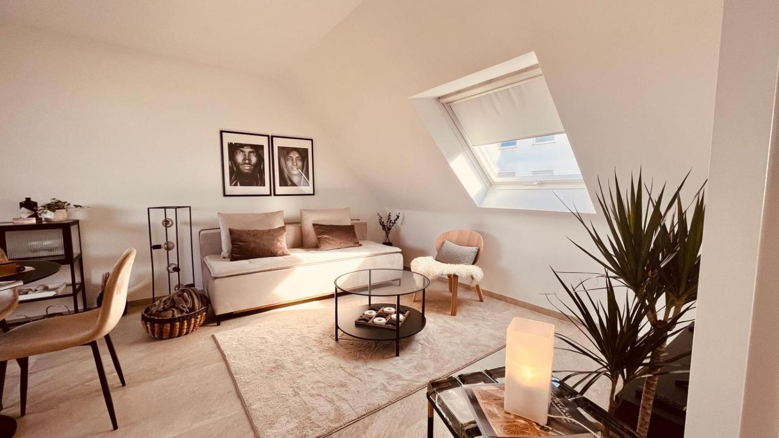 Apartment Am Schloss - Air Saarbrücken Eksteriør bilde